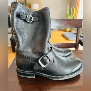 Frye black leather boots 7.5 NWOT